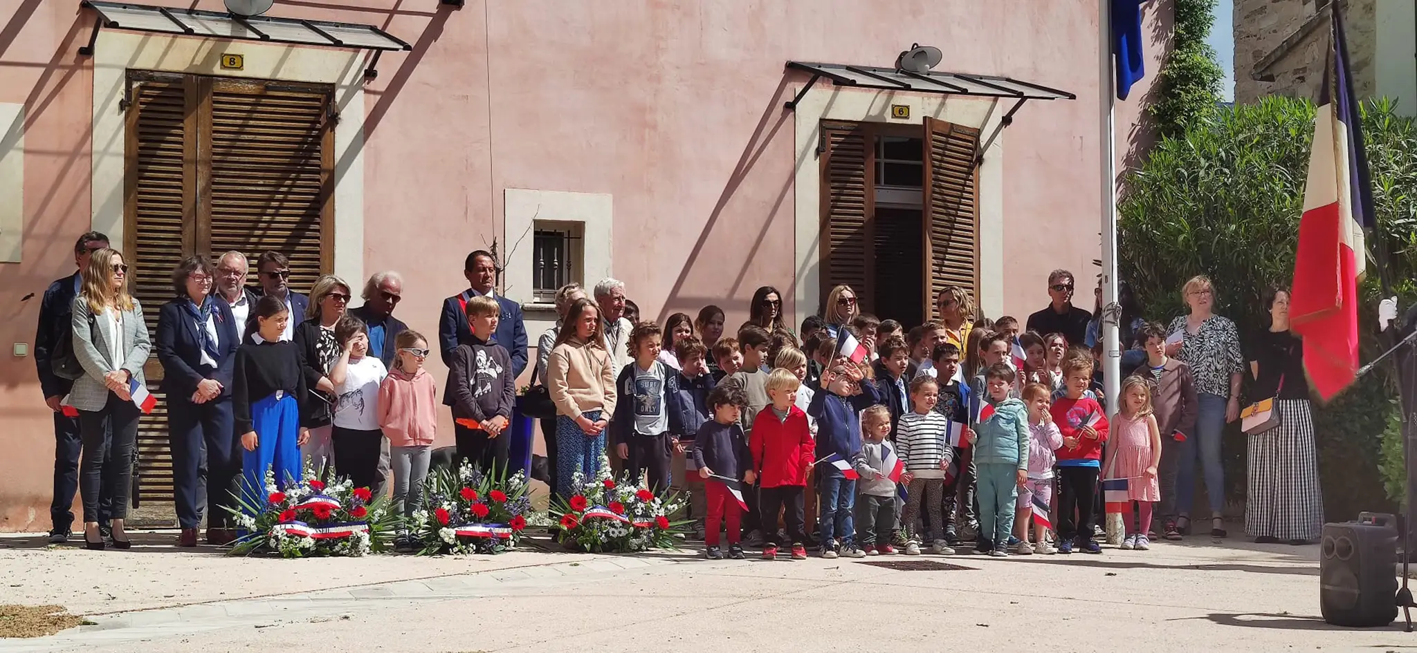 8 mai-chateauneuf-11