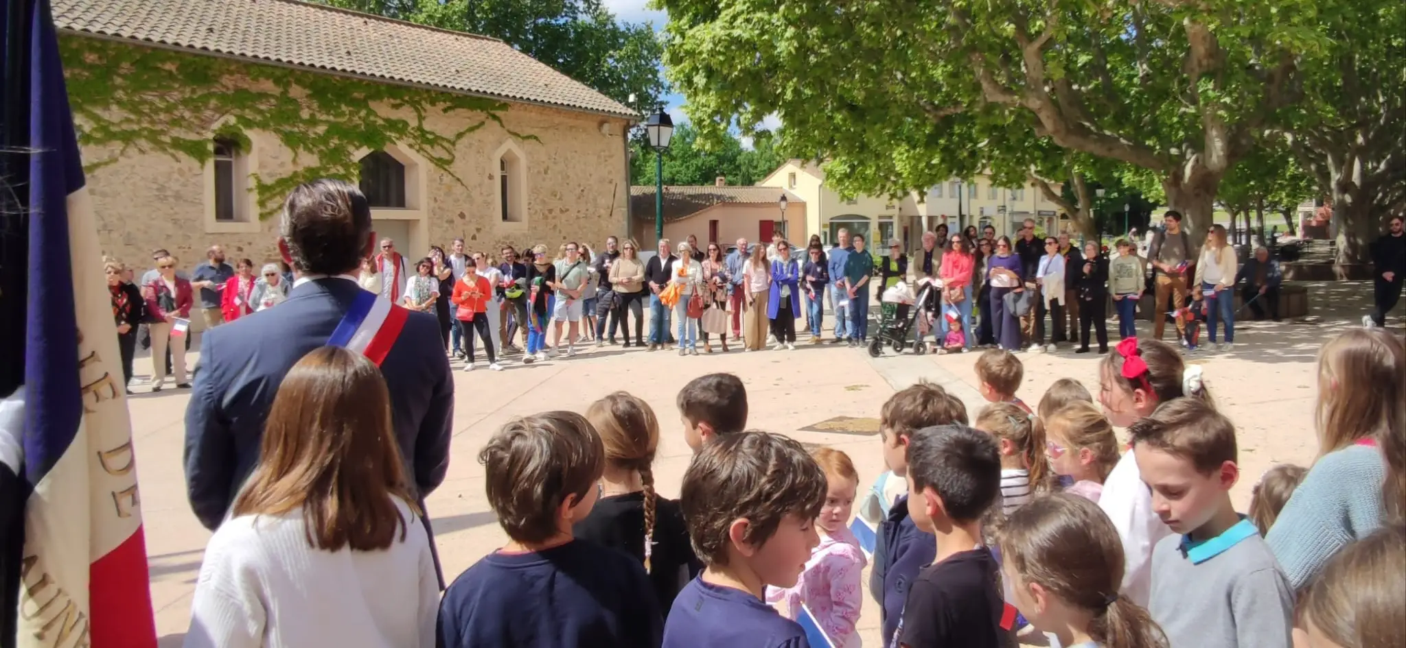 8 mai-chateauneuf-5